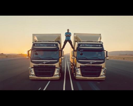 Volvo Trucks - The Epic Split feat. Van Damme