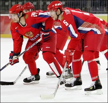 На чемпионате мира по хоккею Россия обыграла Беларусь