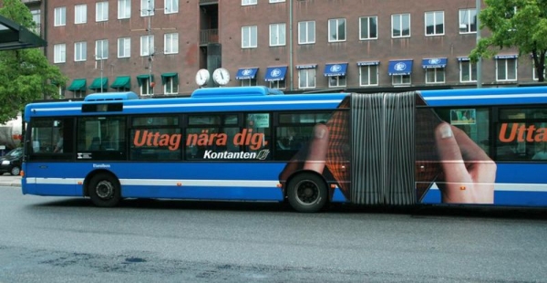 Креативная реклама на автобусах (58 фото+видео)