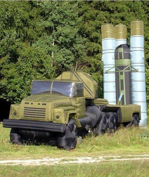 Надувная военная техника России (6 фото)