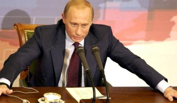  Россия одолела бы Гитлера и без Украины, считает Путин