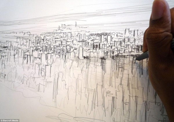 Страдающий аутизмом талантливый художник Стивен Вилтшер нарисовал 5-метровую панораму Нью-Йорка по памяти